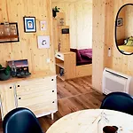 Tolles In Bolanden Mit Grosser Terrasse By Interhome Σπίτι διακοπών Bergatreute